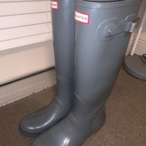 Women’s hunter rain boots